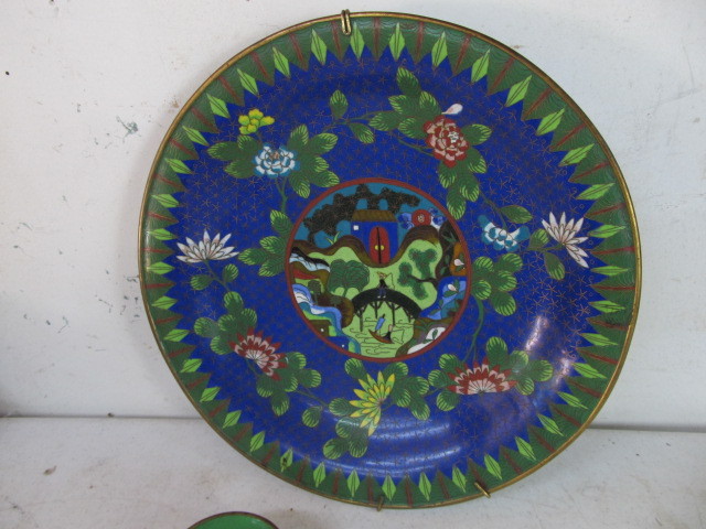 lot 36 image: 2 Vintage Japanese Cloisonne Bowls