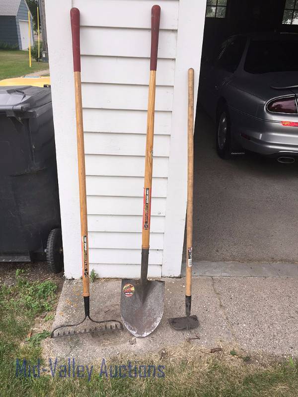 Yard tools