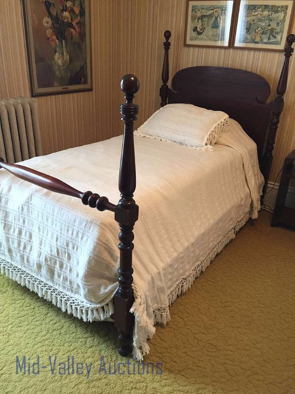 4 Post Twin Bed 1