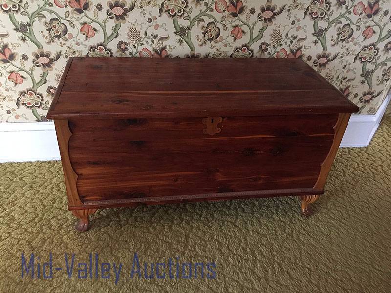 Chest - clawfoot - cedar