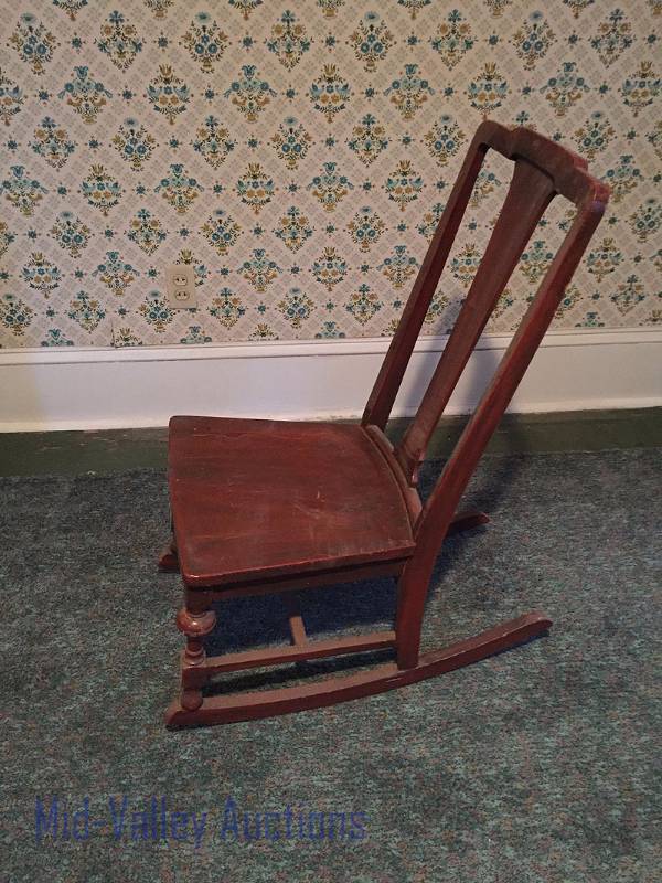 Rocking chair
