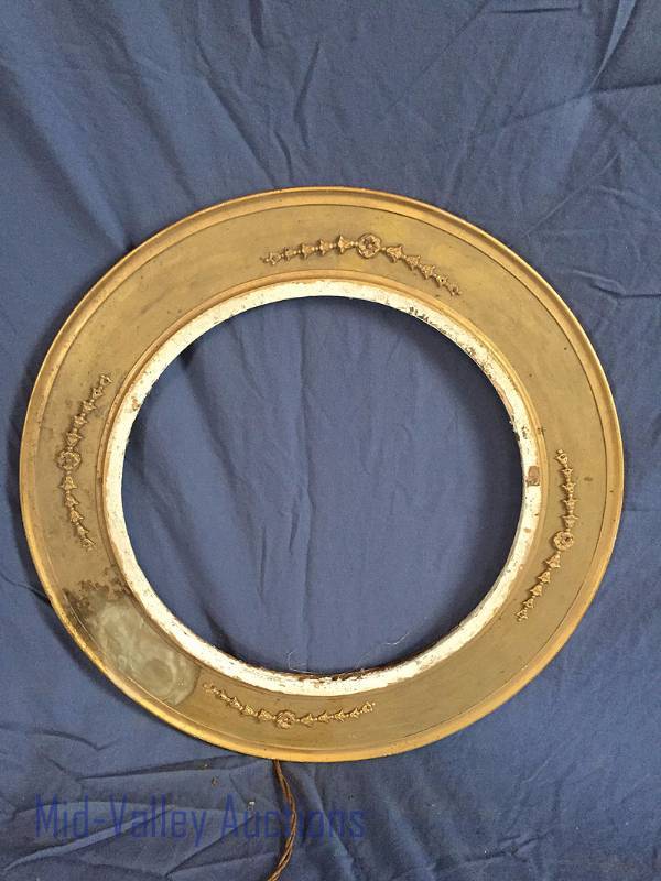 Round frame