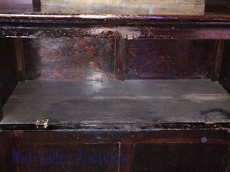 Antique Bureau