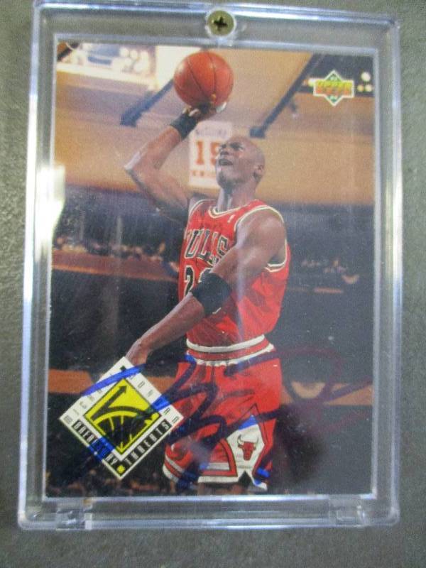 Autographed Michael Jordan Card