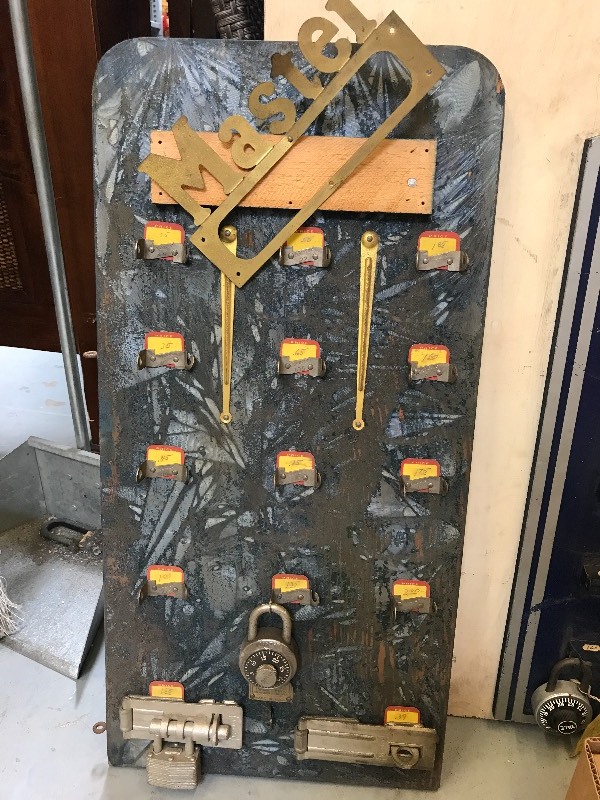 PADLOCK DISPLAY BOARDS AND LOCKS