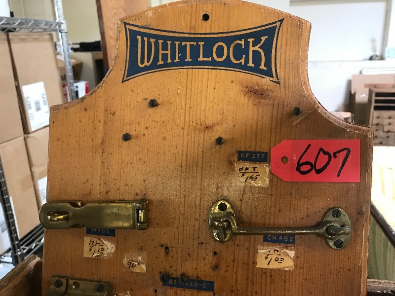DOOR LATCH DISPLAY BOARD