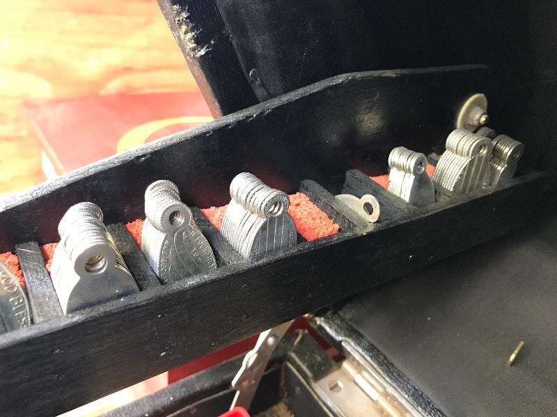 ENGRAVING STATION
