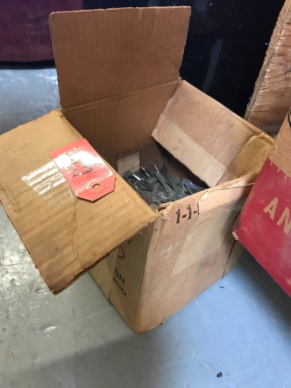 LOT OF KEY BLANKS
