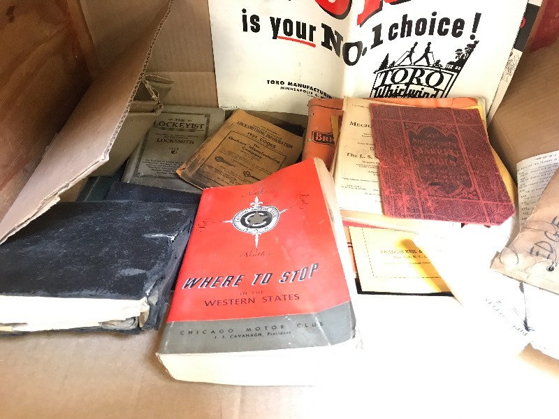 LOT OF VINTAGE LITERATURE
