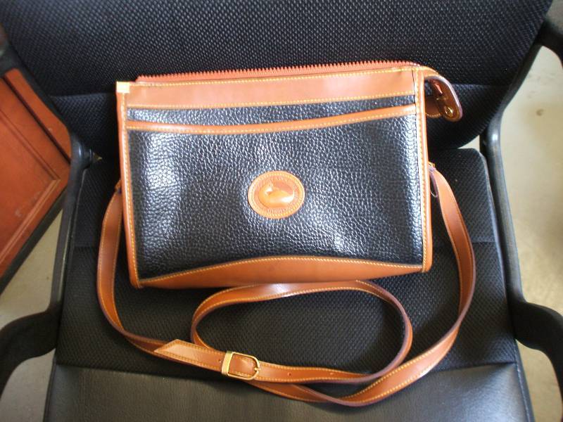 DOONEY & BOURKE HANDBAG