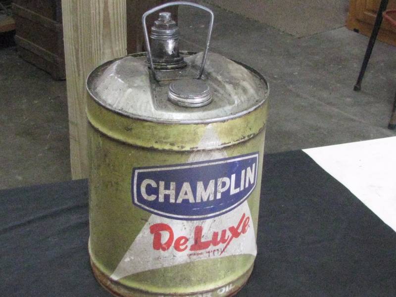Champlin Deluxe 5g Oil Can