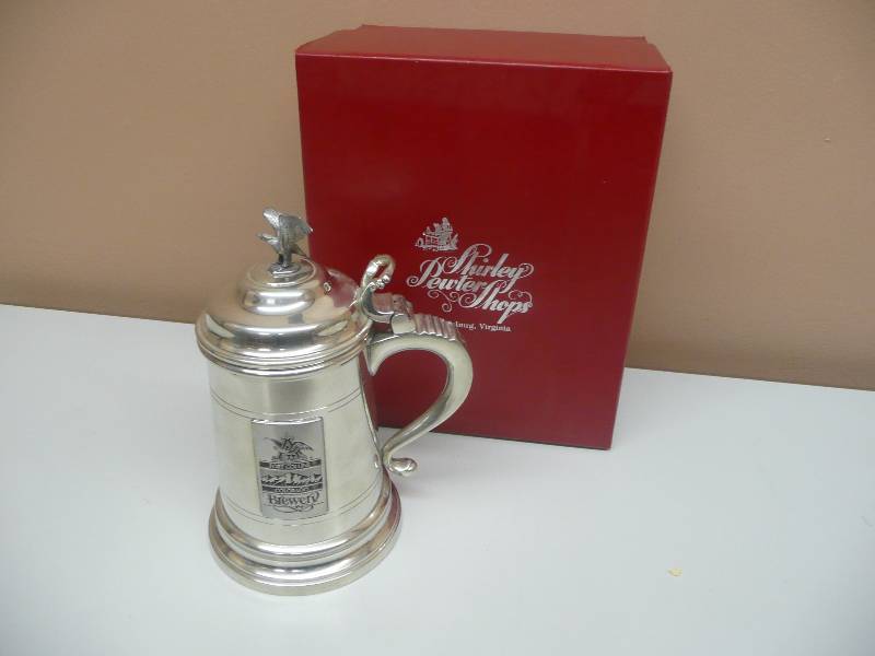 lot 10 image: Anheuser Busch Fort Collins Colorado - Inscribed Dedication Of The Anheuser-Bush Colorado Brewery At Fort Collins June 3, 1988 - Lidded Beer Stein Shirley Pewter Williamsburg VA - Excellent Condition - See Pictures