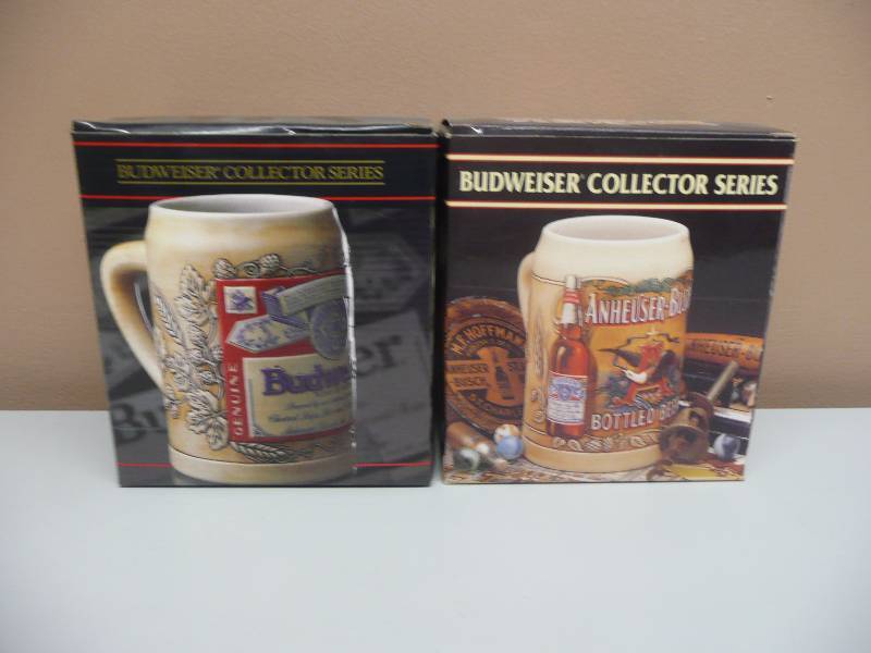 lot 77 image: 1989 & 1991 BUDWEISER COLLECTORS SERIES MUGSTEINS STILL IN THE BOX - SEE PICTURES