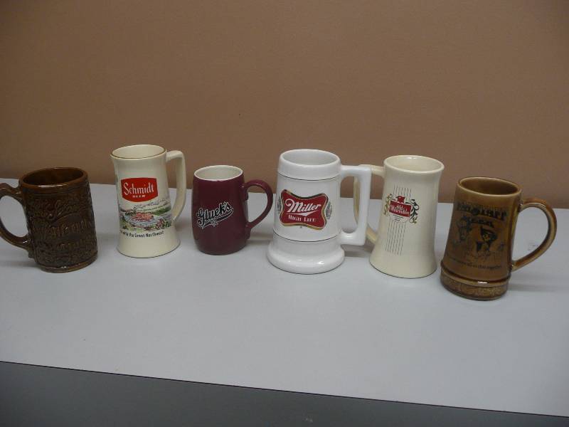 lot 89 image: RARE & VINTAGE SCHMIDT,FALSTAFF,MILLER HIGH LIFE,OLD MILWAUKEE,STORZ & GLUEKS BEER STEINMUGS - EXCELLENT CONDITION - SEE PICTURES