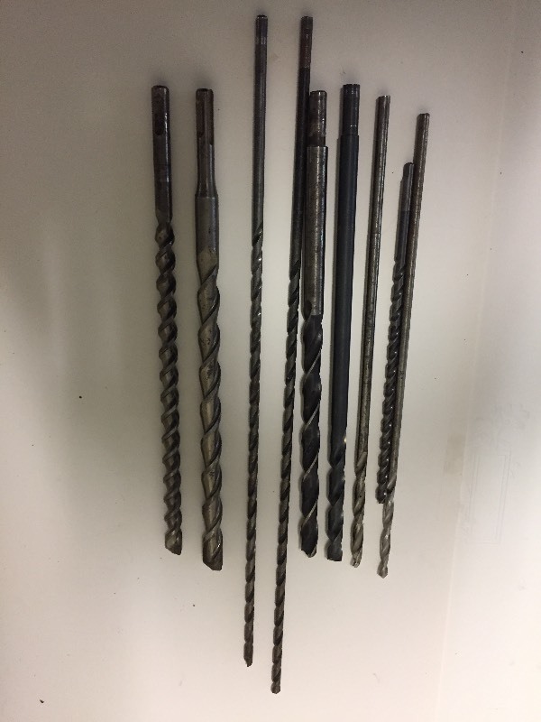 lot 15 image: 9 Drill Bits