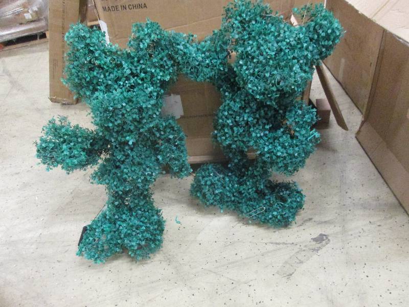 lot 96 image: Disney Solar Topiaries open box, un...