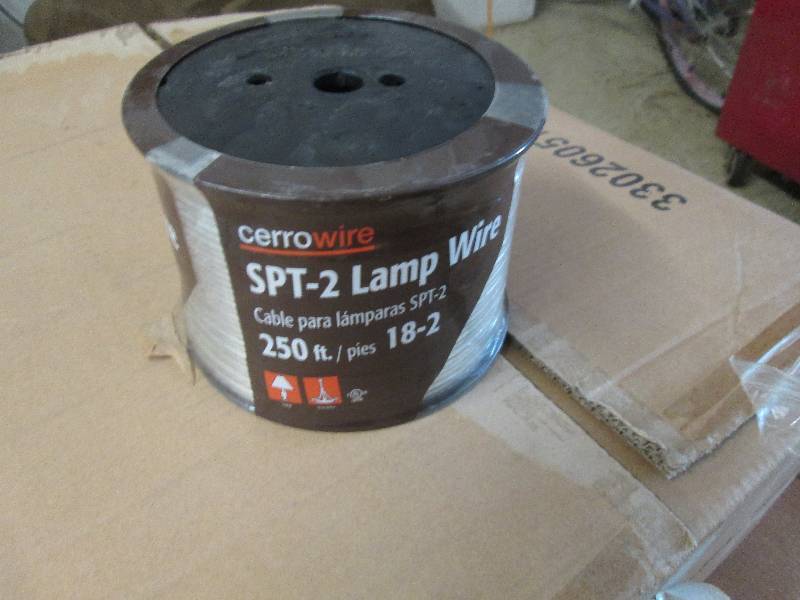lot 61 image: Cerrowire SPT-2 Lamp Wire 250 ft ...