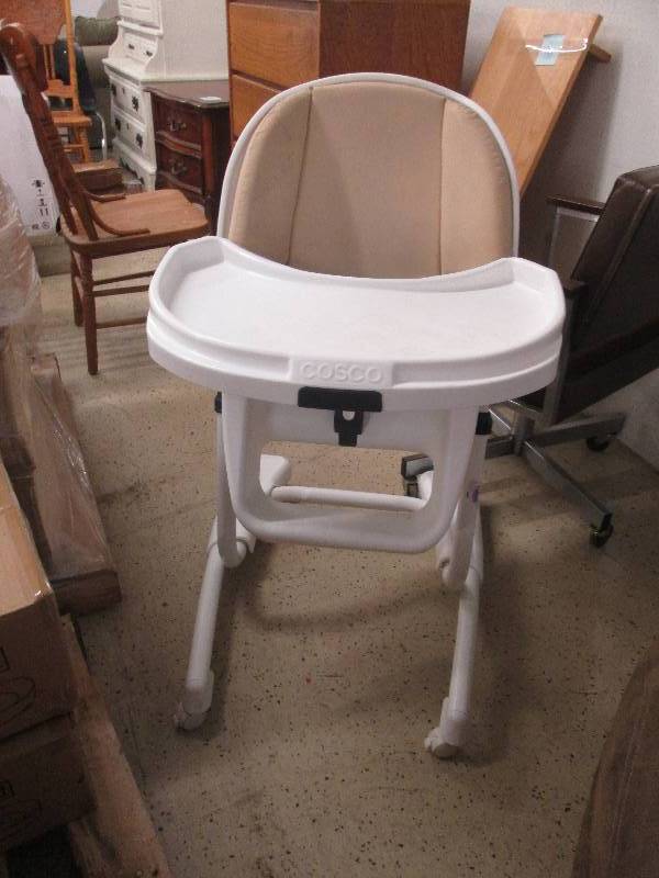 lot 63 image: Cosco High Chair...