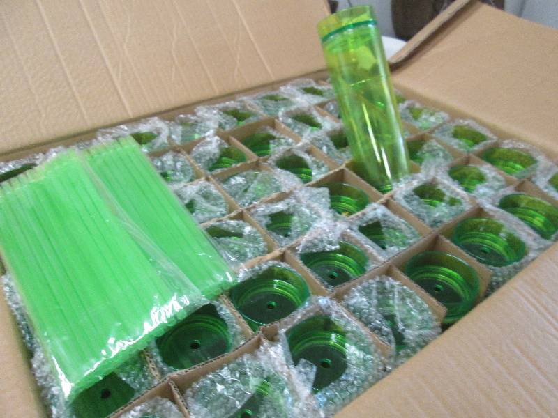 lot 78 image: Case of 48 Tall Transparent Lime Co...
