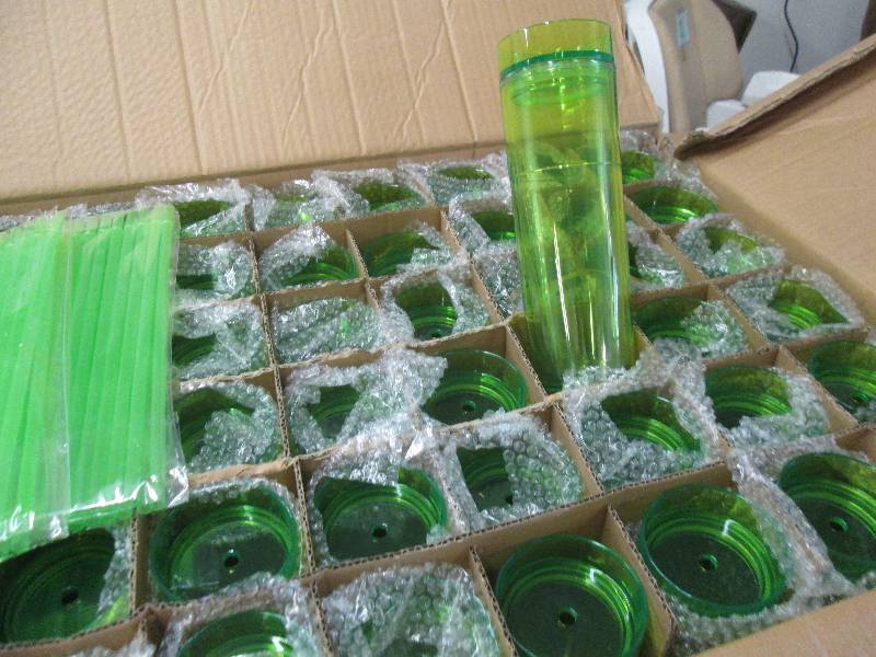 lot 86 image: Case of 48 Tall Transparent Lime Co...