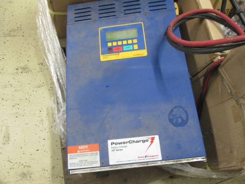 lot 99 image: Power Charge Battery Charger...