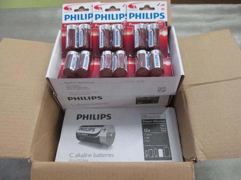 lot 138 image: Case of 48 2-pks Philips C Alkaline...