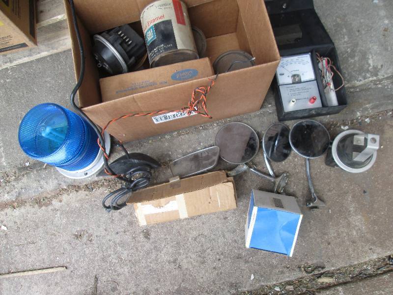 lot 27 image: Automotive Mirrors, Thermocouple, E...