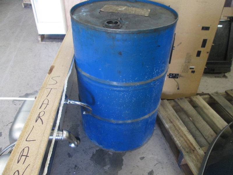 lot 214 image: Large Metal Drum Barrel...