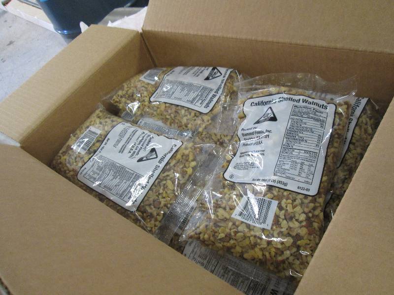 lot 219 image: Box of 24 - 1 lb Bags of English Wa...