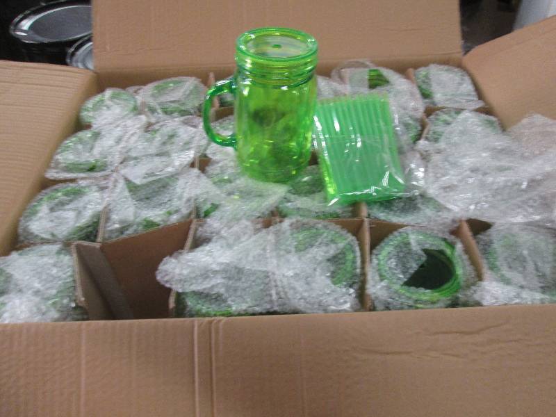 lot 226 image: Case of 24 Insulated Lime Mason Jar...