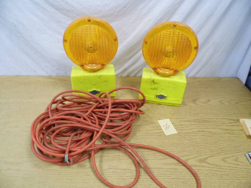 2 Flashers w Extension Cord
