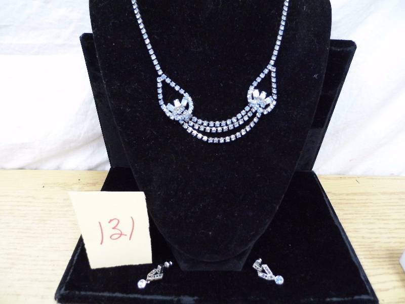 Necklace & Earrings
