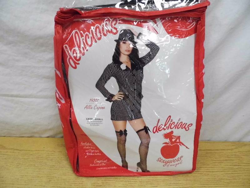 Allie Capone Halloween Costume