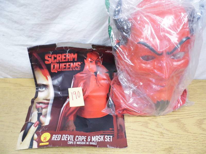 Red Devil Cape & Mask Halloween Costume