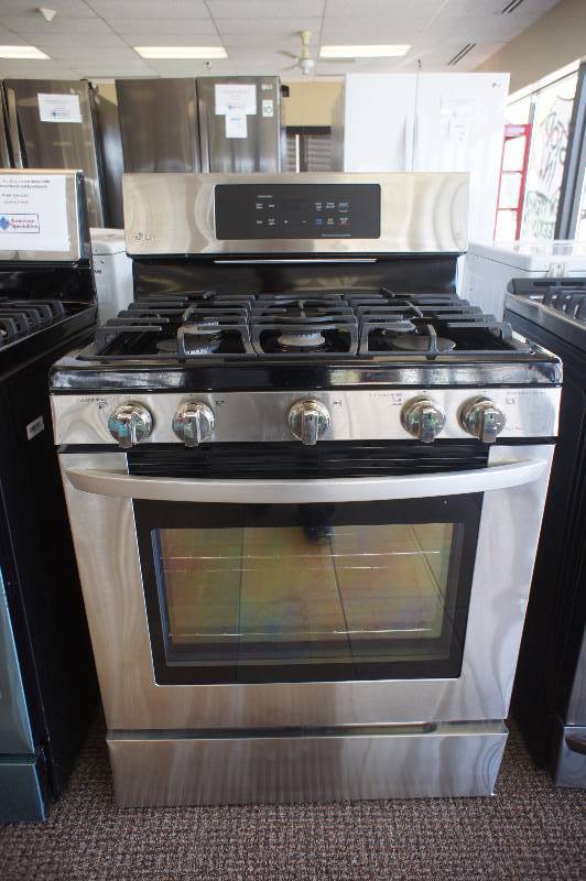 lot 9 image: New - Scratch & Dent LG Model # (LRG3081ST) - 5.4 cu. ft. Large Capacity Gas Range w EasyClean -Tested Works - MSRP $ 1499.99