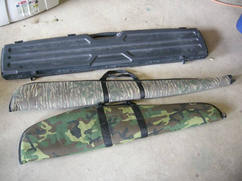 lot 30 image: 3 Gun Cases