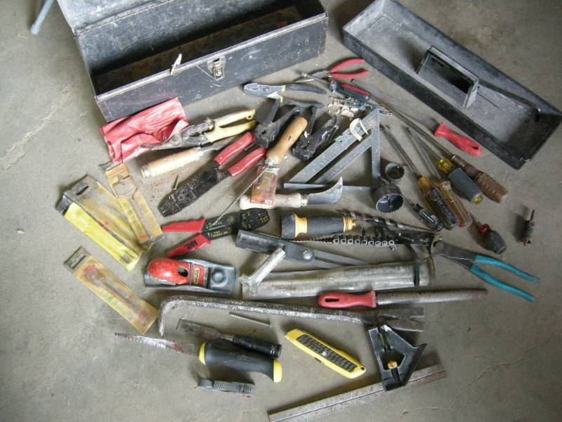lot 34 image: Toolbox and Tools