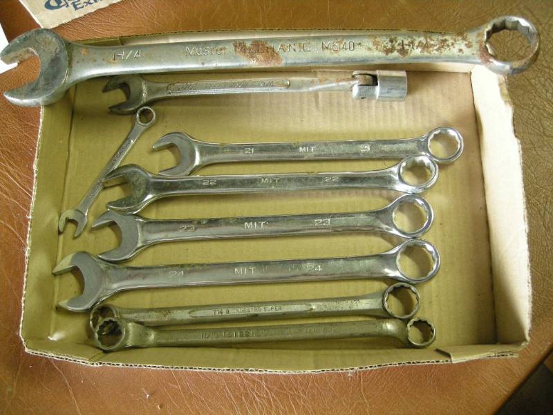 lot 53 image: Group Wrenches