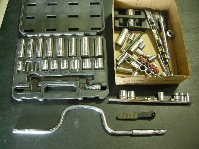 lot 62 image: Misc Sockets