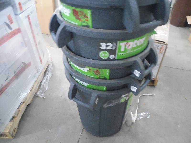 (2) Toter 32 Gal. Gray Round Trash Can