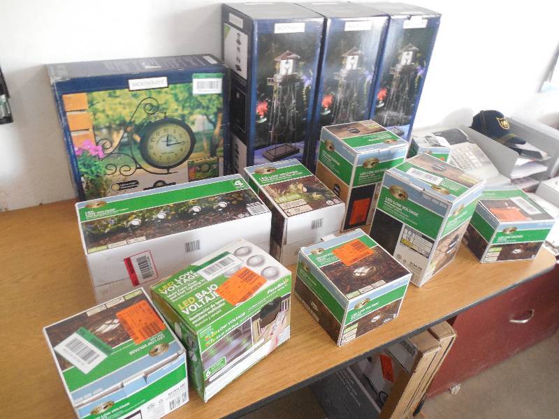 LANDSCAPING  OUTDOOR LIGHTING LOT