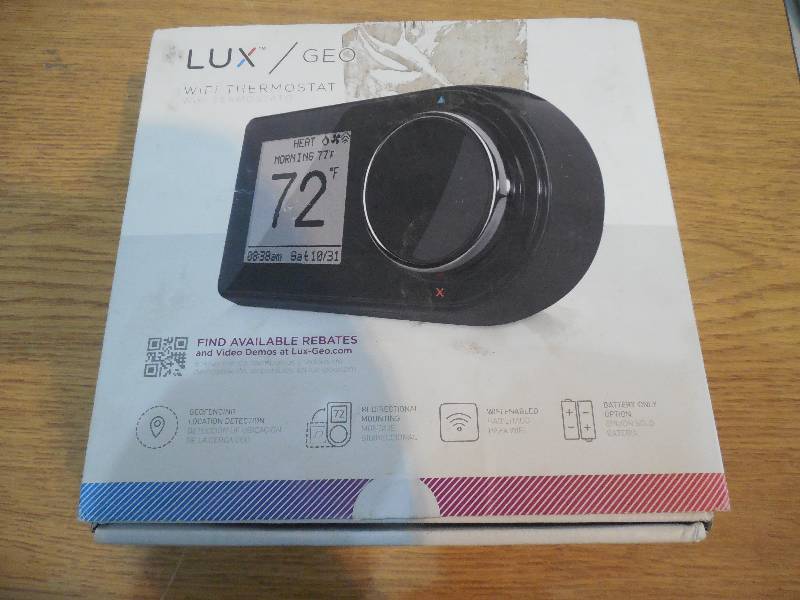LUXGEO 7-Day Wi-Fi Programmable Thermostat in Black