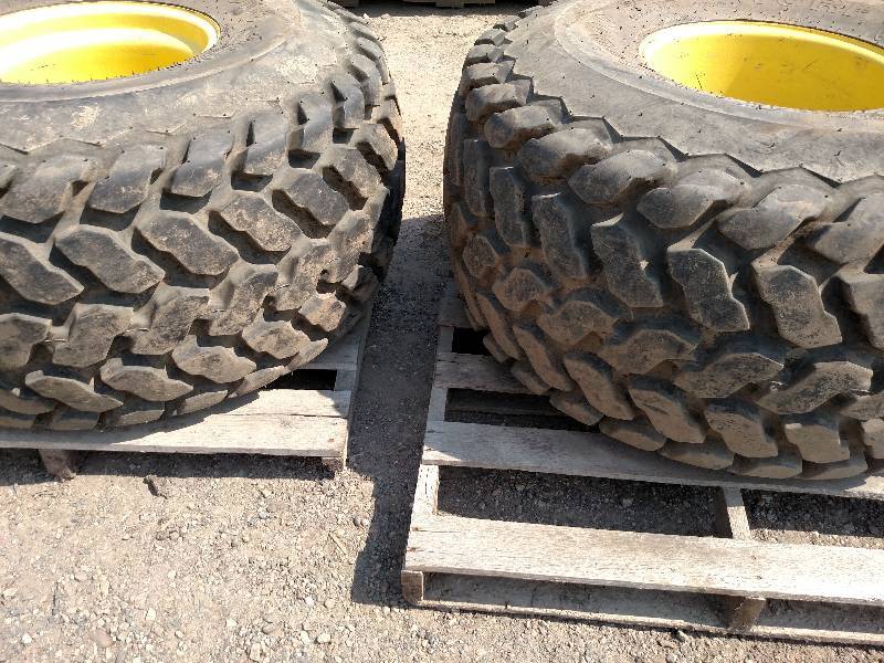 lot 32 image: (2) Firestone Turf & Field 21.5L-16...