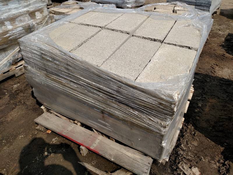 lot 67 image: Anchor 8 Corners, 8x18x9...