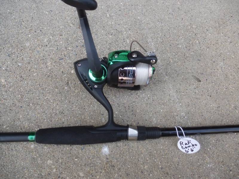 lot 44 image: R 2 F Rod & Reel Combo