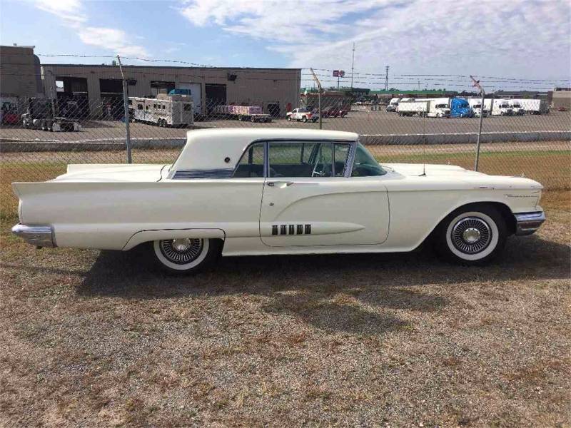 lot 1 image: 1958 Ford Thunderbird