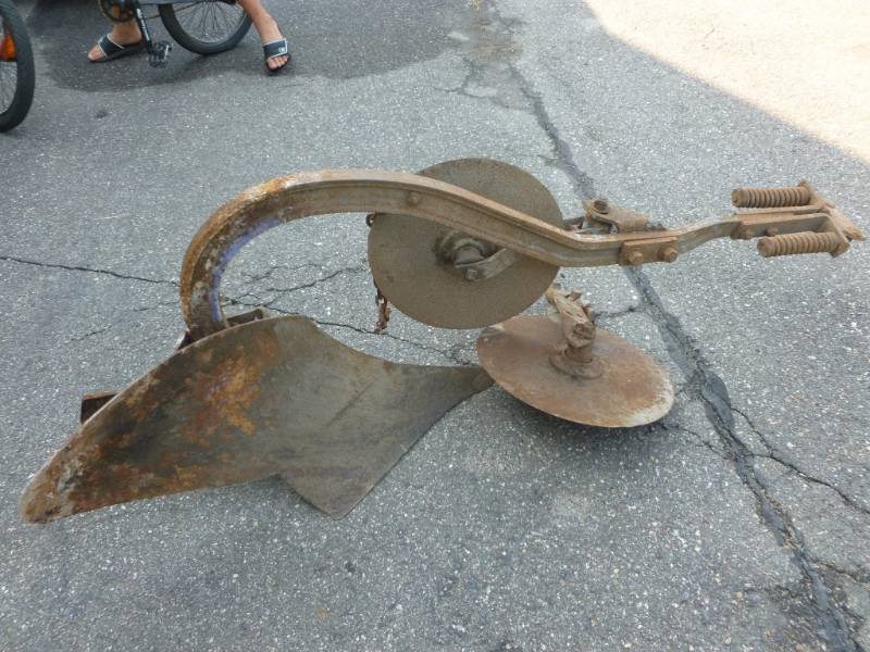 One Bottom Plow
