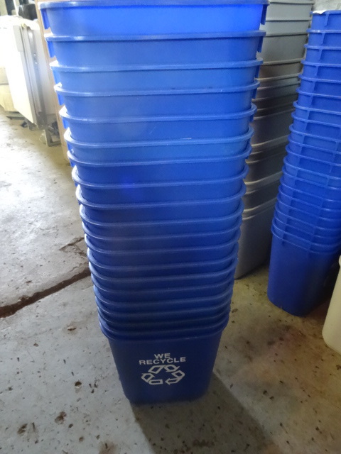 lot 38 image: 20 Office Recycling Garbage Cans
