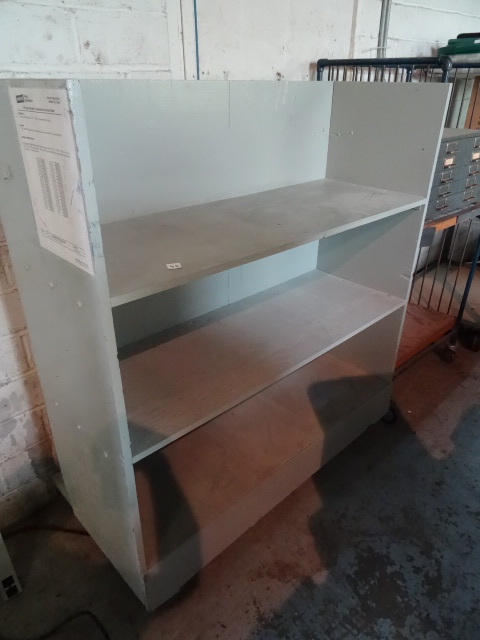 lot 40 image: Heavy Duty Wood Warehouse Cart,