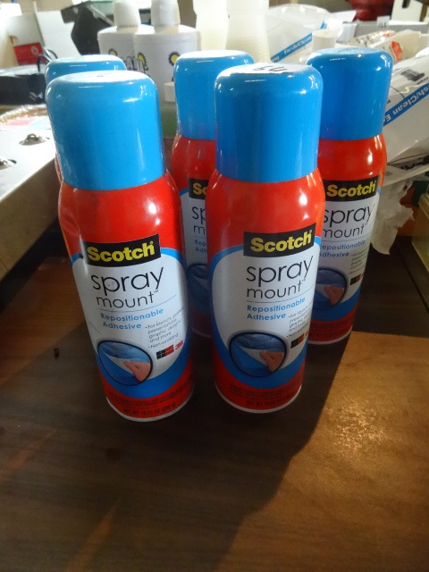 lot 64 image: Scotch Spray Mount. 5 Cans